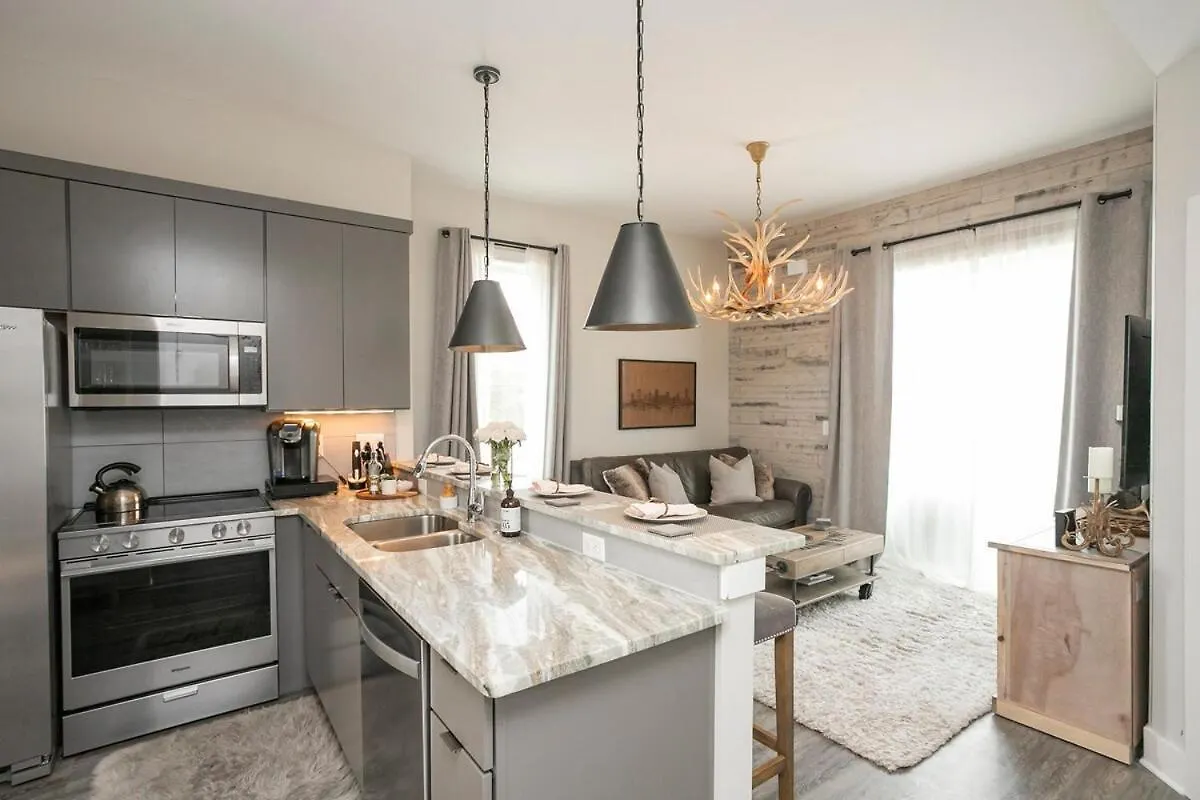 Downtown Luxury Condo At The Southern Belle ナッシュビル